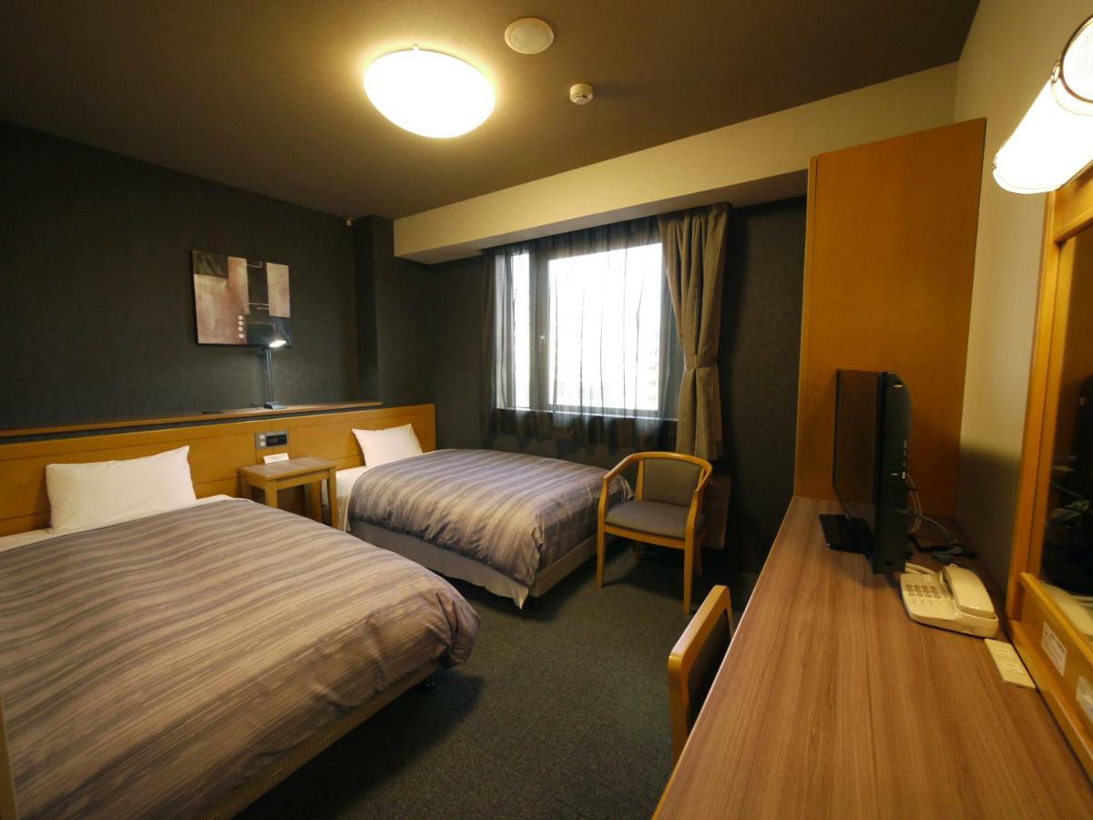 Hotel Route-Inn Sapporo Kitayojo מראה חיצוני תמונה