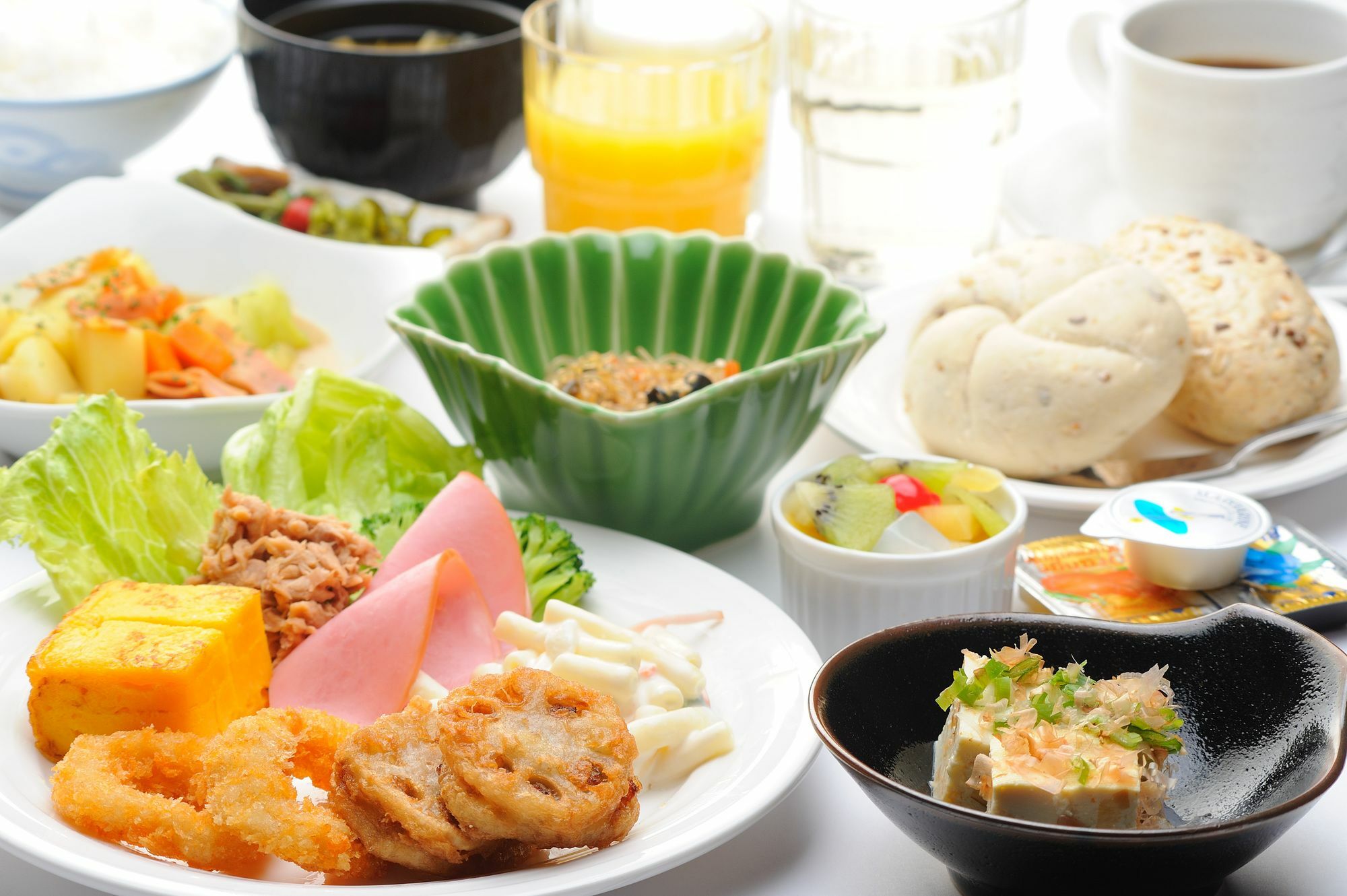Hotel Route-Inn Sapporo Kitayojo מראה חיצוני תמונה